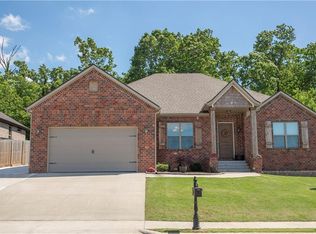1511 Sweetbriar Way, Way, AR 72719