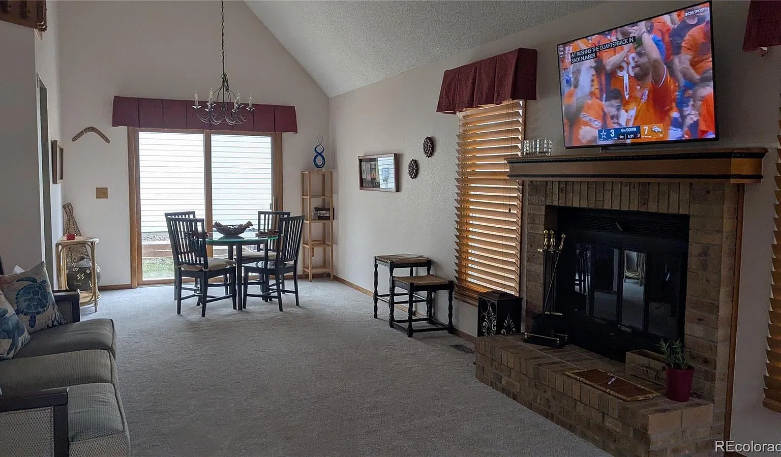 3 bed, 1470 sqft, $2,995 — Photo 3