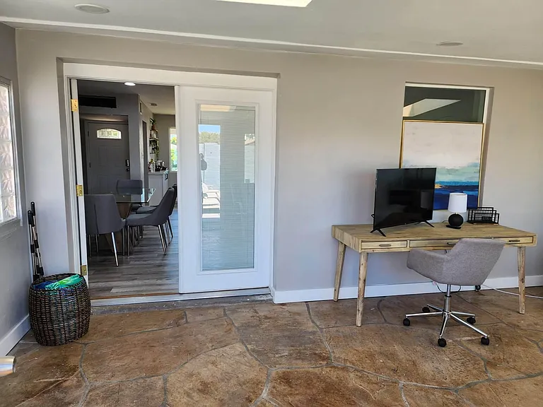 1214 W Highland Ave — Photo 39