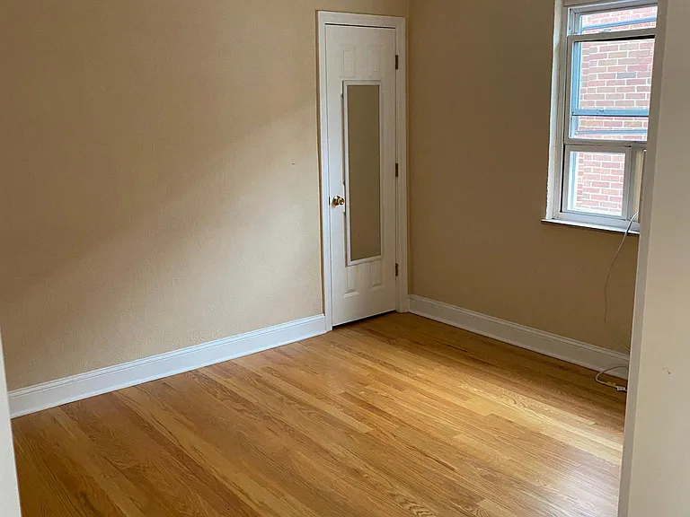 1356 Charleston Ave #2 — Photo 6