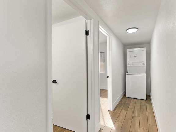 3rd image of 89 E Texas Ave APT A