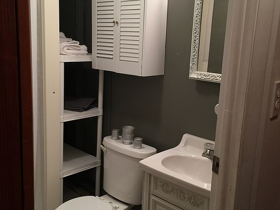 4th image of 29053 Fuller Ave
