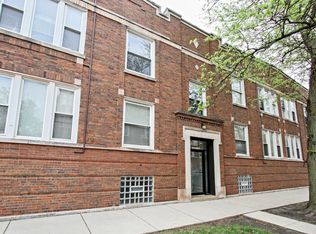 1653 E 72nd St #1, Chicago, IL 60649