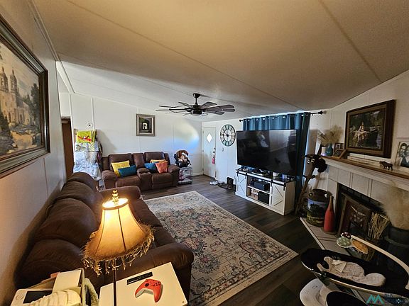 5th image of 43 W Leman Rd