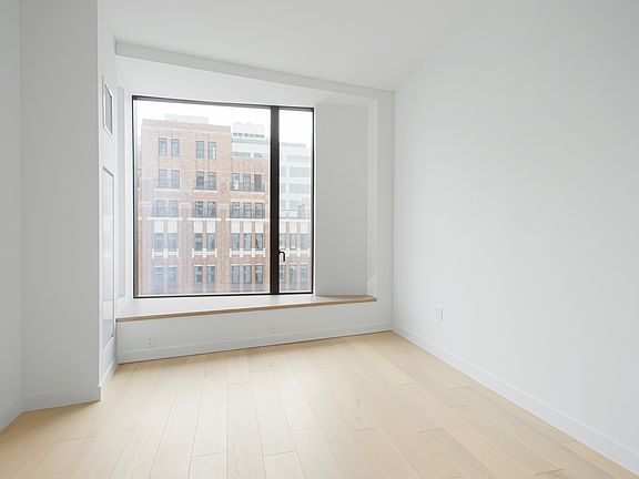5th image of 11 Hoyt St #16B