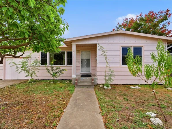 1341 Ray Dr, Corpus Christi, TX 78411
