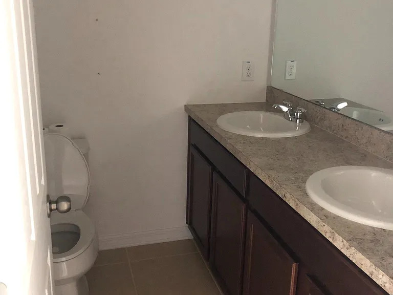 5879 Chestnut Chase Rd — Photo 17