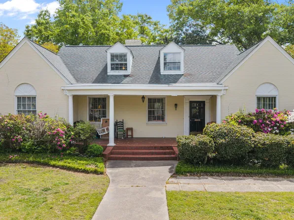 1608 E 5th Street, Greenville, NC 27858