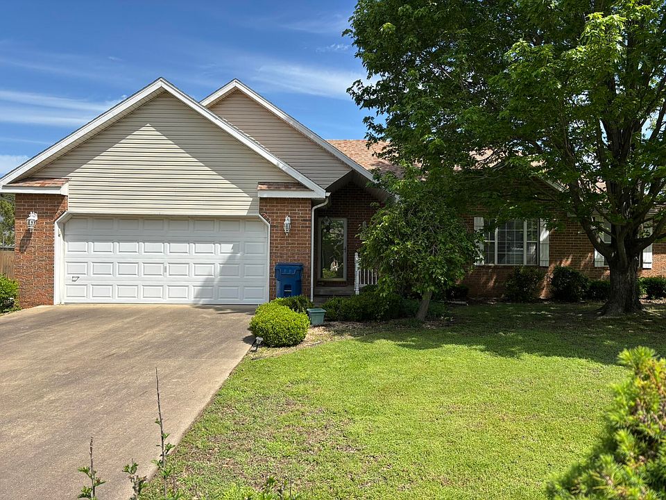1st image of 3317 Willow Lane