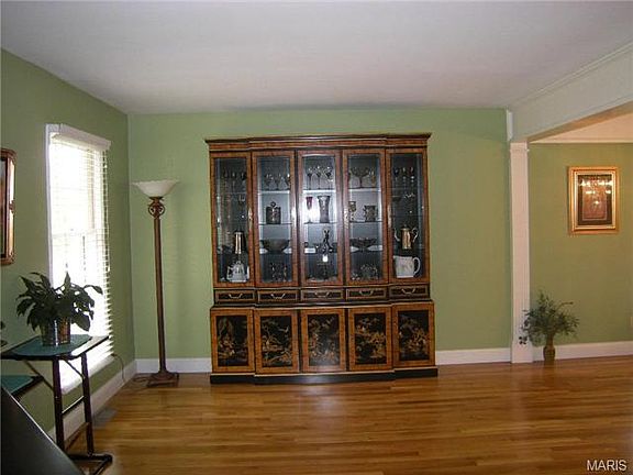 2nd image of 309 San Angelo Dr