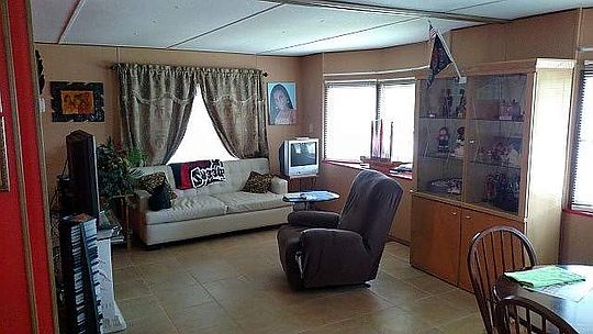 2nd image of 27 Golf Dr