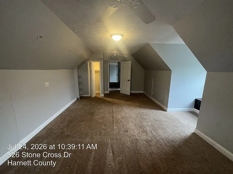 326 Stone Cross Dr — Photo 36