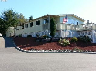 97863 Harbor View Cir, Brookings, OR 97415