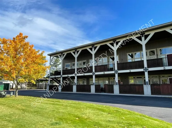 1602 Pine St APT 10, Sandpoint, ID 83864