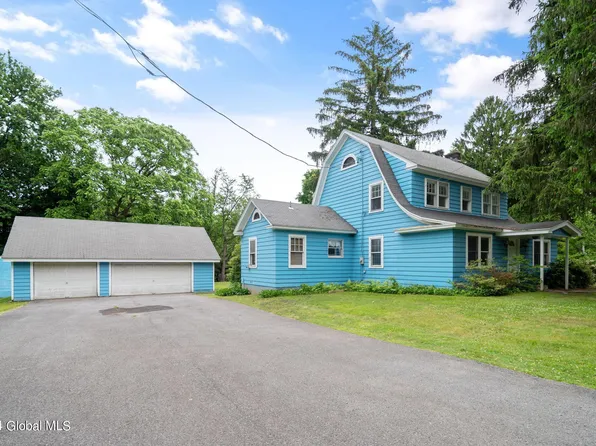 219 Menands Road, Loudonville, NY 12211