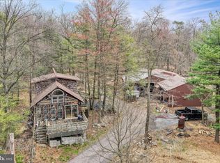 372 N Northkill Rd, Shartlesville, PA 19554