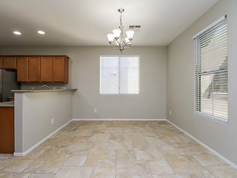 5416 W Fulton St — Photo 7