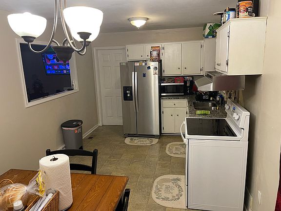 2nd image of 172 Kirk Dr