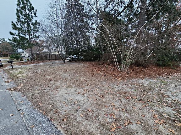 2nd image of 3805 Oak Haven Rd