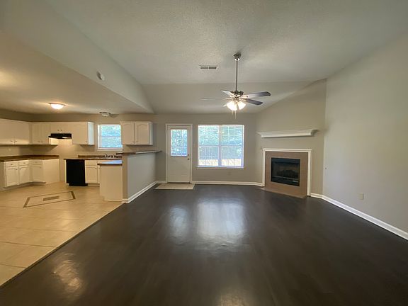 4th image of 4391 Pecan Forest Ct