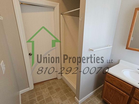 2nd image of 412 Grand River Ave #11419103