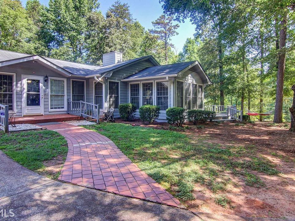 1st image of 3291 Creekside Dr SE