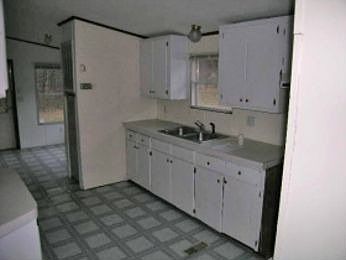2nd image of 216 Mayo Mountain Rd #R