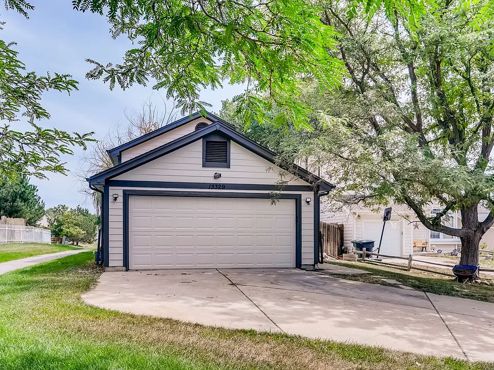 13329 Birch Cir