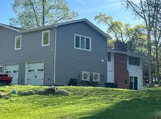 5 Stillo Dr, Airmont, NY 10952