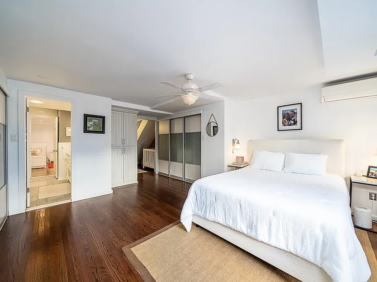 909 Willow Ave #1 — Photo 7