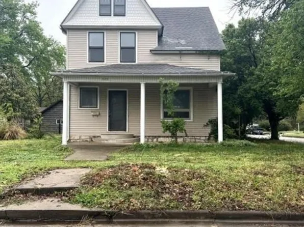 424 W 4th St, Wellington, KS 67152