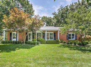 1307 Meadow Ln, Liberty, MO 64068