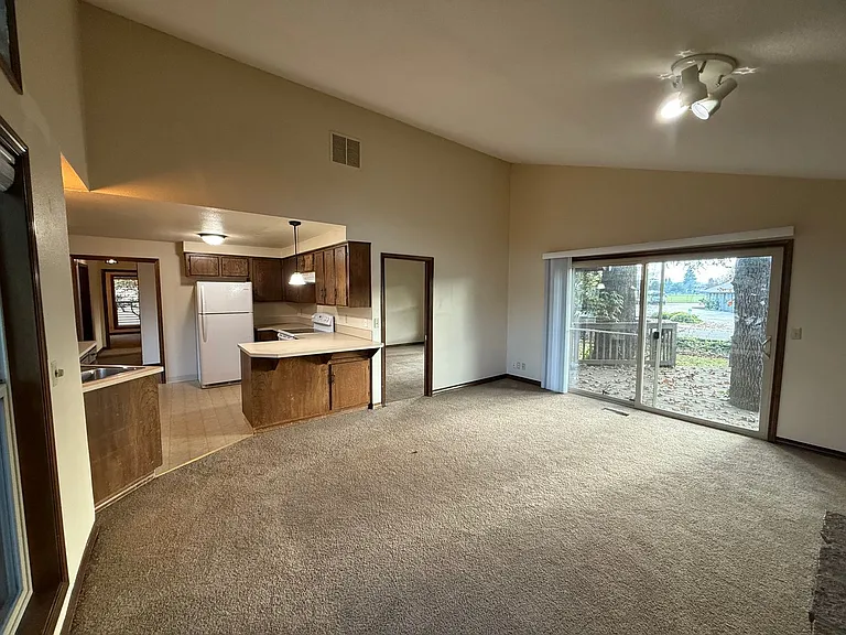 1150 NW Sunnywood Ct — Photo 10