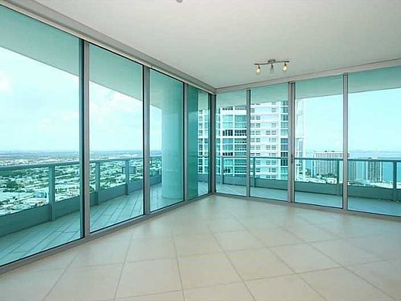 4th image of 900 Biscayne Blvd APT 4312