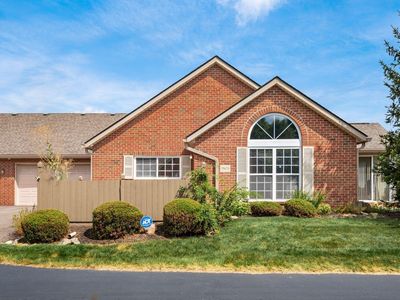 6808 Newrock Dr #18, New Albany, OH, 43054