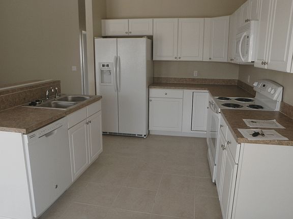 5th image of 3001 Mallard Dr