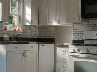 38 Central St, Hudson, MA 01749