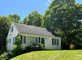 41 Beaver Brook Rd, Danbury, CT 06810