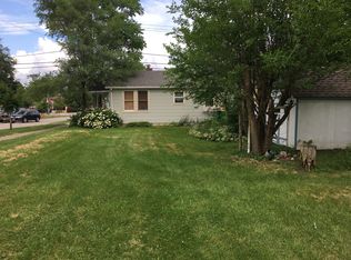 201 S Lincoln St, Westmont, IL 60559