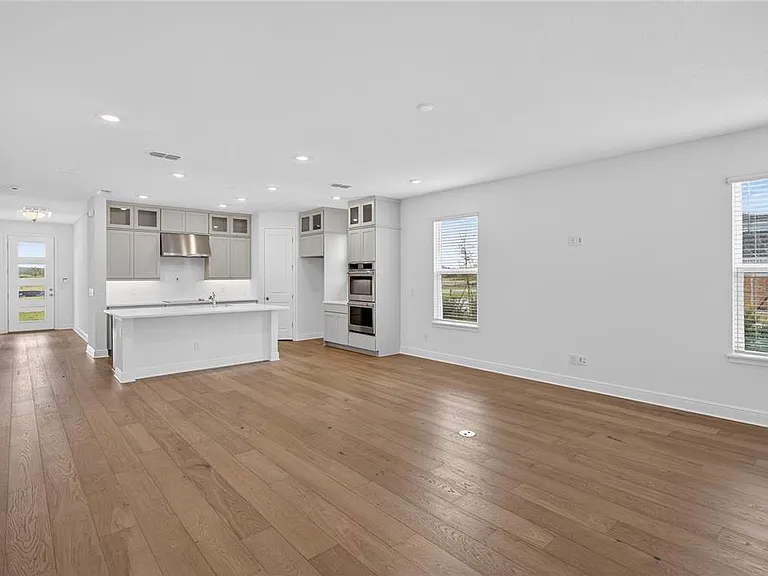 2926 Sailhouse Dr — Photo 14