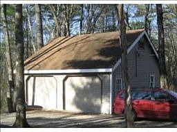 2nd image of 472 Old County Rd