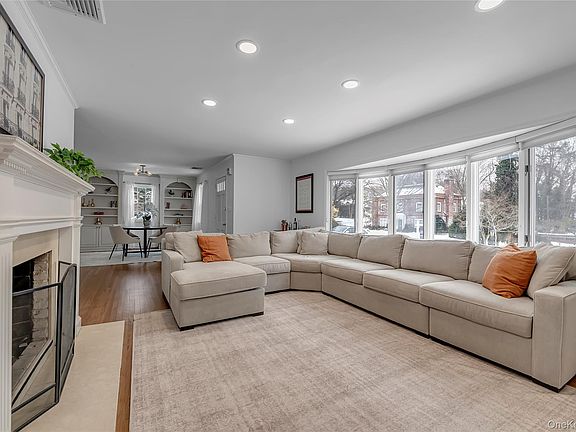 4th image of 1A Orchard Farm Road