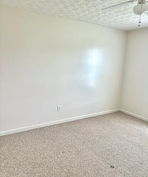 8175 Grant Park Ave — Photo 12