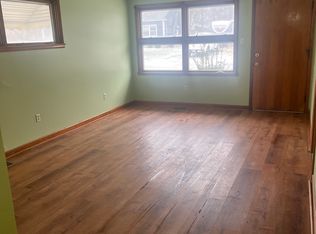230 13th St, Elyria, OH 44035