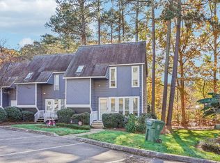 202 Virginia Pl, Cary, NC 27513