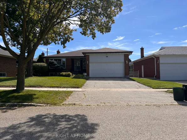 30 Norbert Cres, Toronto, ON M9C 3J9