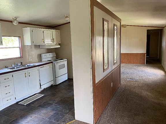 4th image of 2187 Highway 425 N #21