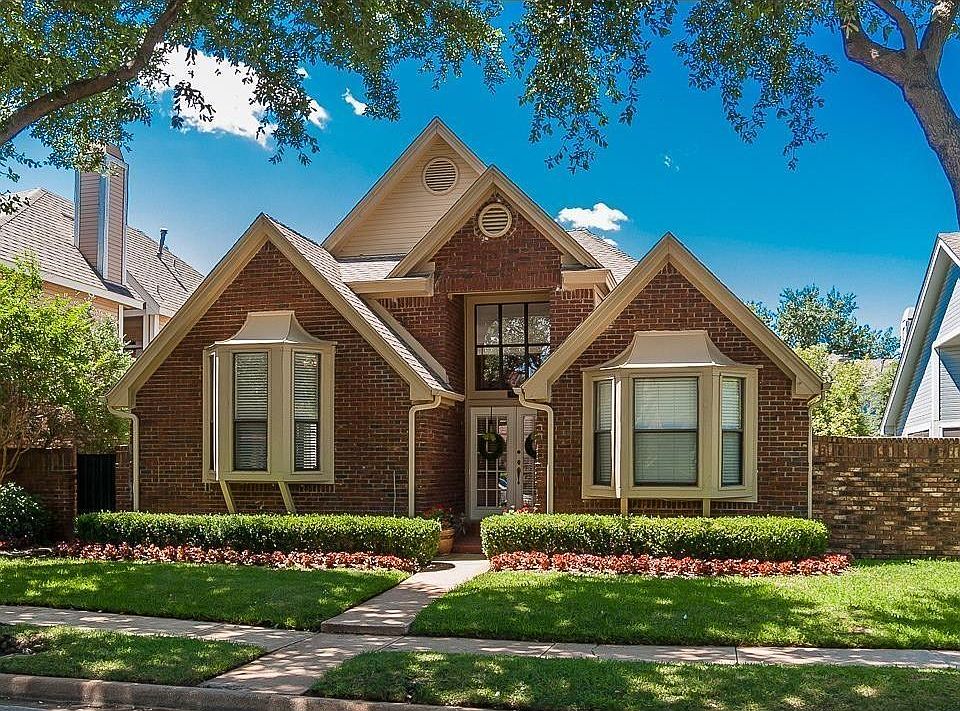 1st image of 310 Sheridan Trl