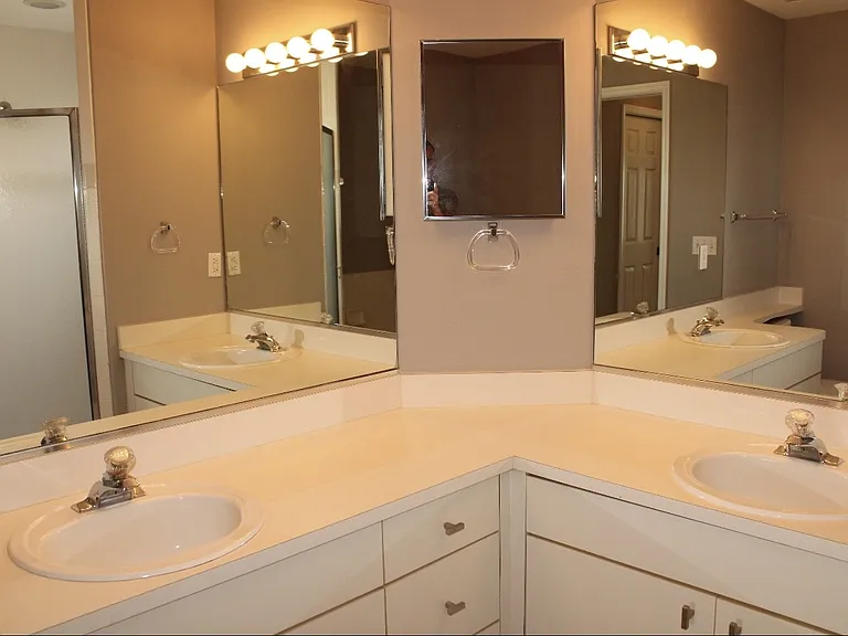 1507 Lantana Ct — Photo 15