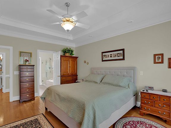 5th image of 108 Inverness Dr